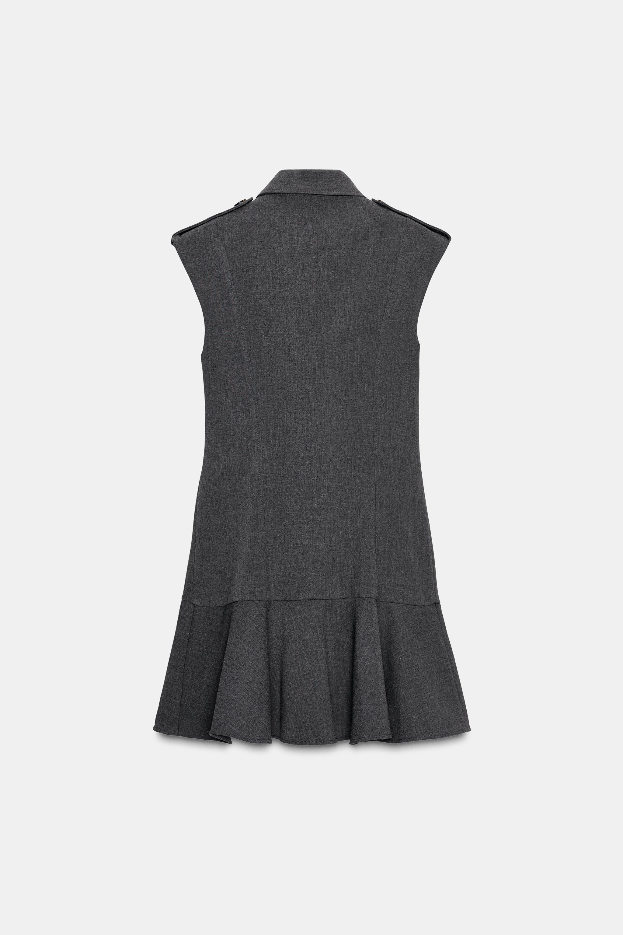 ROBE COURTE À ÉPAULETTES ET VOLANTS